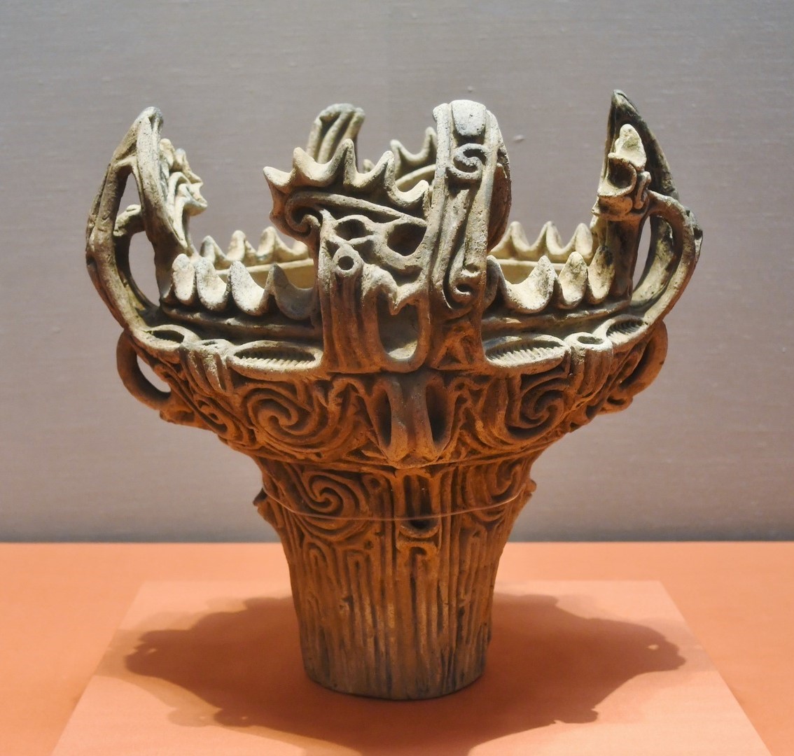 Flame-patterned Jōmon era earthenware pottery.