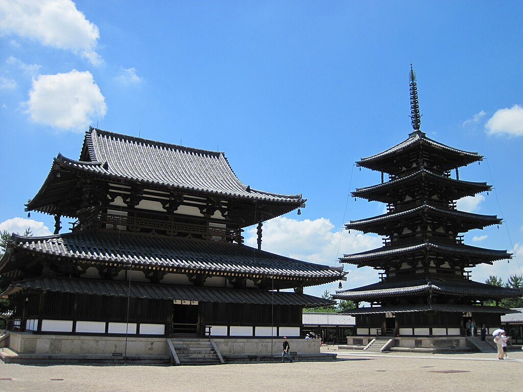 Main hall and five-storied pagoda